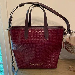 Dooney & Bourke tote